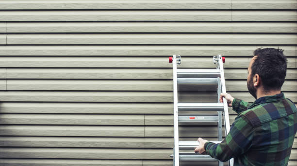 Best Siding Removal and Disposal  in Madera, CA